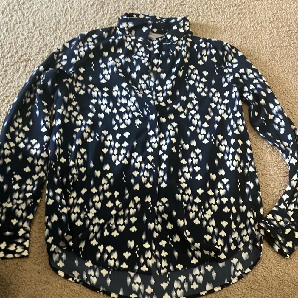 H&M long sleeve patterned blouse